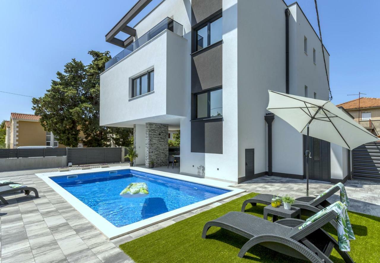 Villa Ema Kastela With Private Heated Pool Exteriér fotografie