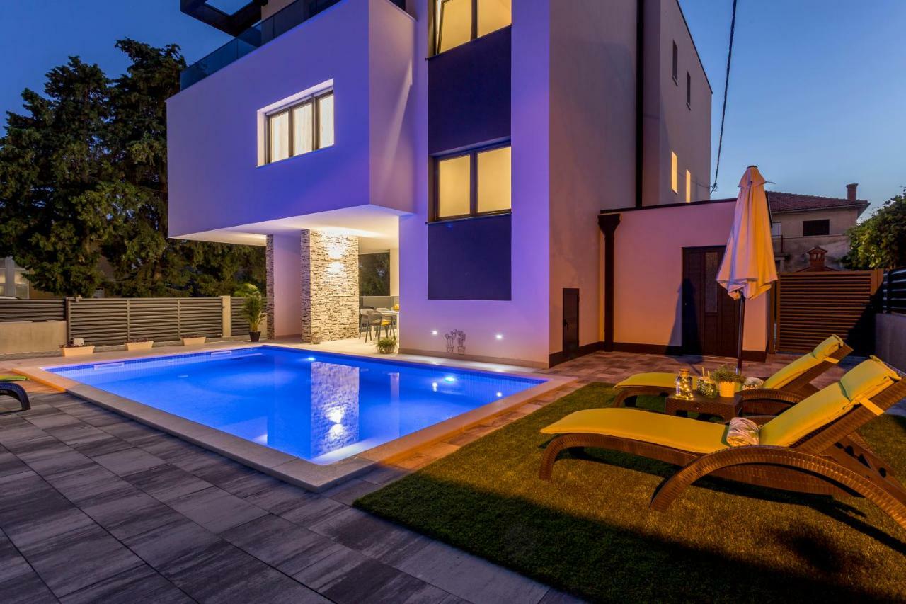 Villa Ema Kastela With Private Heated Pool Exteriér fotografie