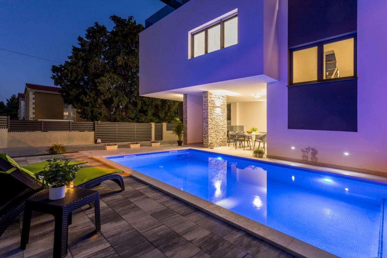 Villa Ema Kastela With Private Heated Pool Exteriér fotografie